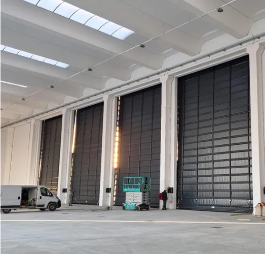 Proveedor Chino de Puertas de Garaje y Puertas Industriales de Alta Calidad | Venta al Por Mayor con Tecnología de Investigación y Desarrollo Independiente